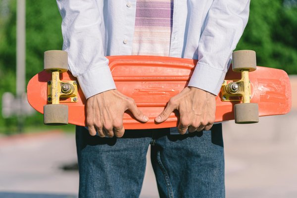 What are the best fashion tips for UK women to enhance their lifestyle?